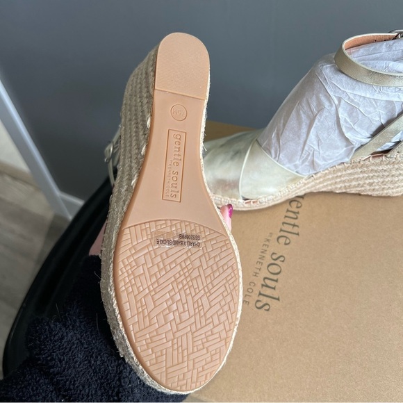 Kenneth Cole Gentle Souls Gold Espadrille Wedge Sandals - Picture 9 of 11